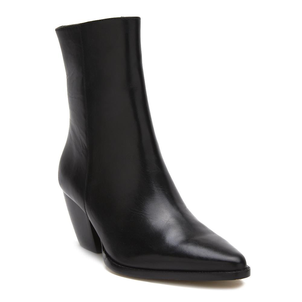 Matisse Caty Western Ankle Boot in Black Smooth