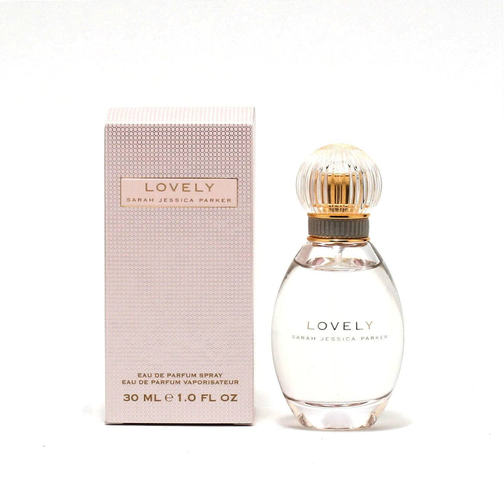 Lovely By Sarah Jessica Parker Eau de Parfum Spray 1 oz