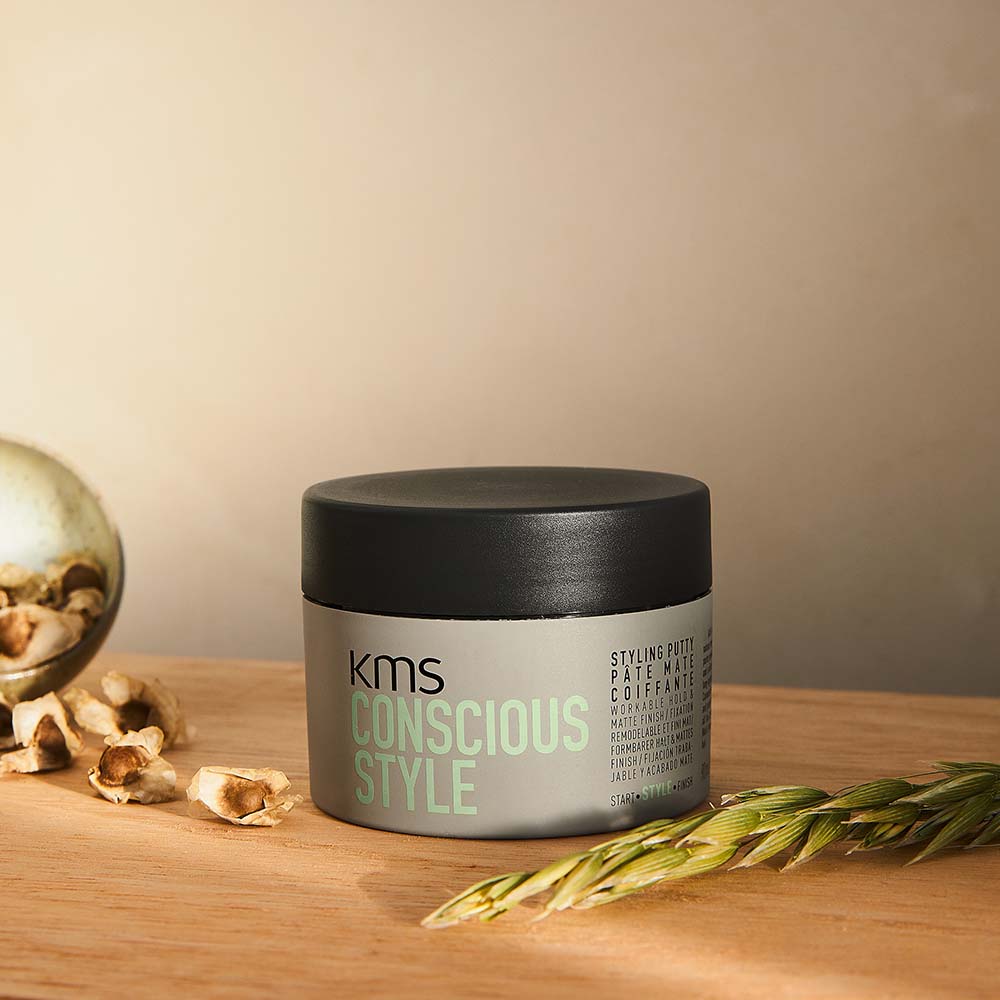 KMS CONSCIOUS STYLE Styling Putty 2.5 oz / 75 ml | Hold 3/5 & Shine 1/5