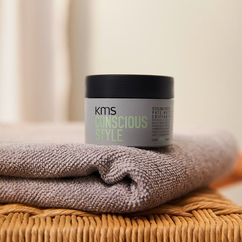 KMS CONSCIOUS STYLE Styling Putty 2.5 oz / 75 ml | Hold 3/5 & Shine 1/5